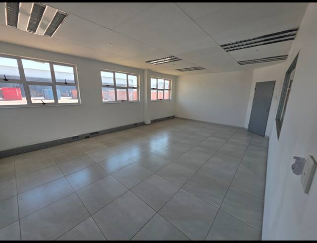 9,000M² INDUSTRIAL YARD FOR SALE IN PROSPECTON INDUSTRIAL